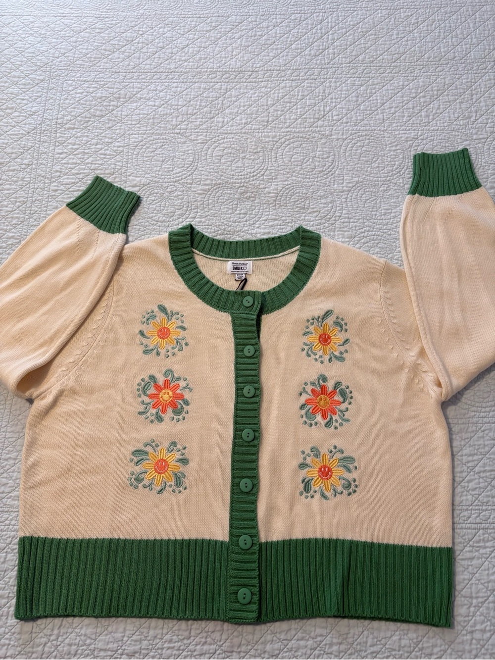 Smak Parlour x Smiley embroidery cardigan. Size 2X-3X. NWT